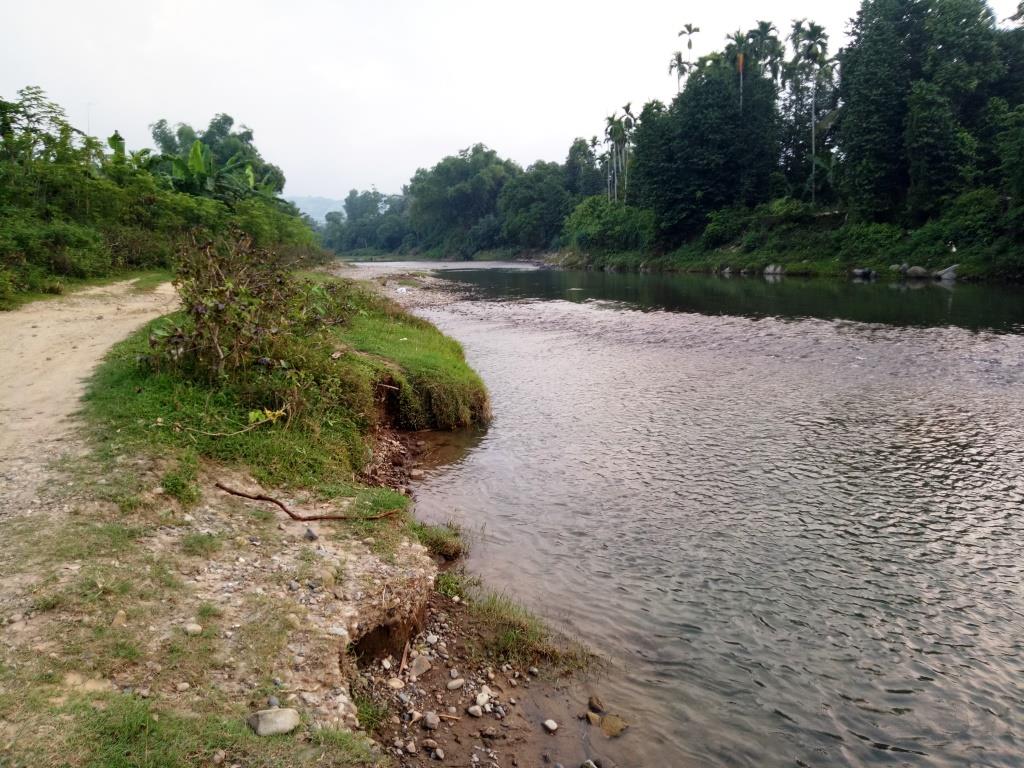 Warga Sanggah Rencana Izin Galian C di DAS Beuracan